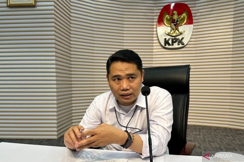 Plt Deputi Penindakan dan Eksekusi KPK Asep Guntur Rahayu. — Sumber: Antara