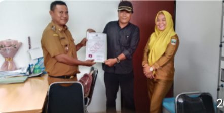 Kesbangpol Pesisir Barat Verifikasi Berkas Organisasi IWO Indonesia
