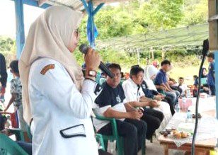 Sekcam Karya Penggawa Resmi Buka Turnamen Futsal Penengahan Cup ke-VII 2025