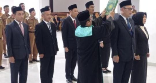 Bupati Dedi Irawan Lantik Tujuh Pejabat Pimpinan Pratama