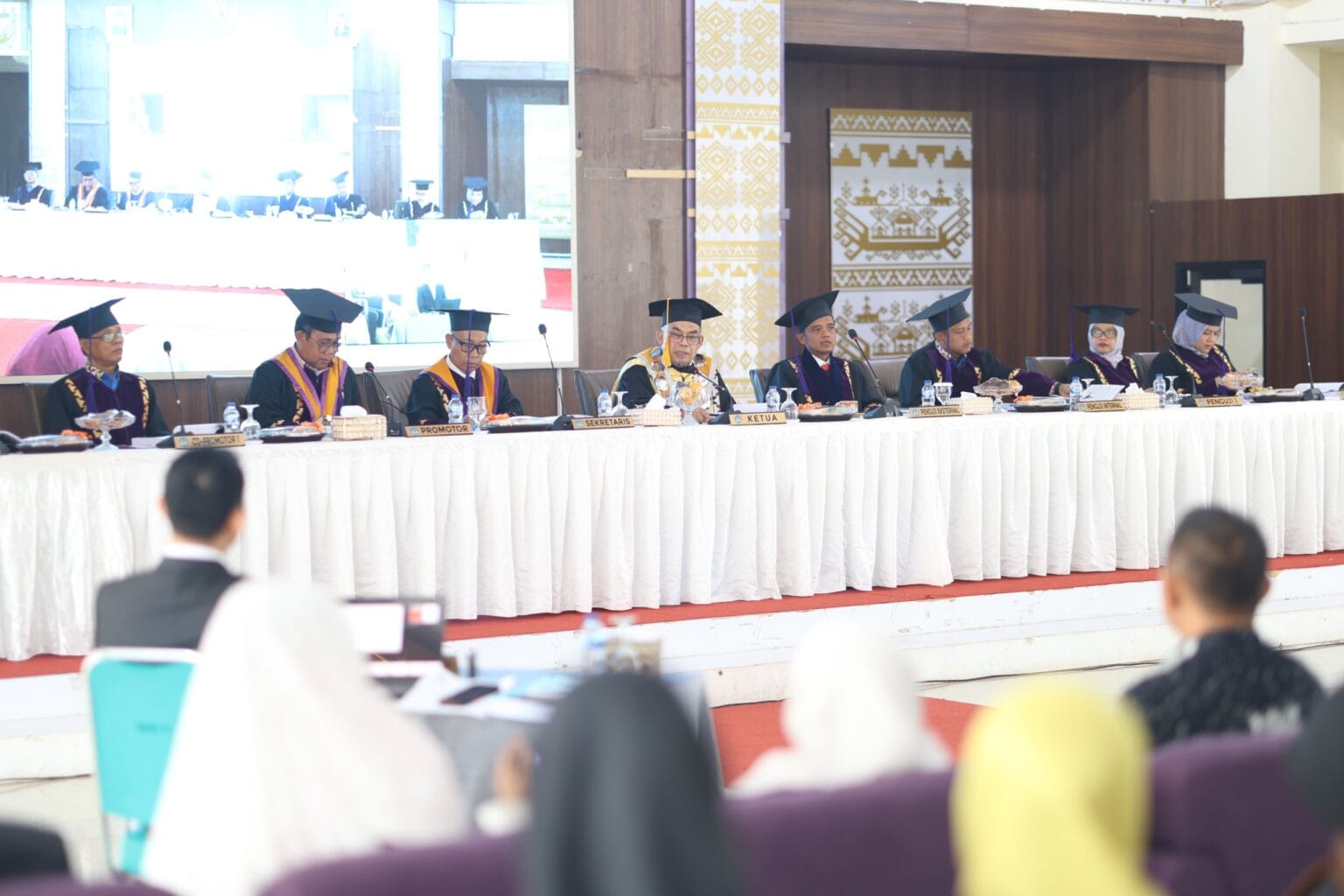 Antomi Saregar Raih Gelar Doktor Ilmu Pendidikan Unila, Kembangkan Model PINTAR-Bencana