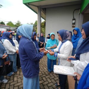 Penuh Kebersamaan, DWP Unila Lepas Peserta Gathering