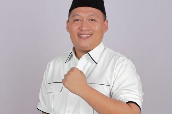 Pimpin KAHMI Lampung Tengah, Topan Aquardi Serukan Kekompakan Alumni