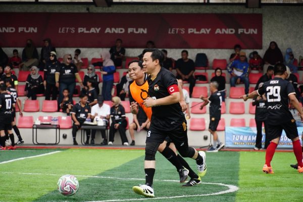 Sekdaprov Marindo Kurniawan Buka Turnamen Mini Soccer IJP Lampung