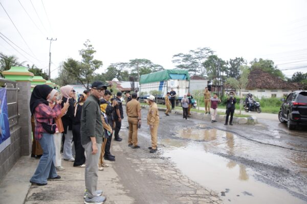 Gubernur Mirza Tinjau Perbaikan Jalan, Pemprov Lampung Targetkan Tuntas Sebelum Lebaran