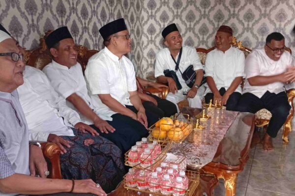 Halal Bihalal Idul Fitri 1447 H, Warga Bumi Puspa Kencana Pererat Silaturahmi Kunjungi 10 Rumah Sesepuh