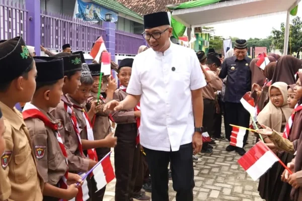 Soroti Angka Putus Sekolah, Gubernur Lampung Minta Santri Jadi Benteng Moral