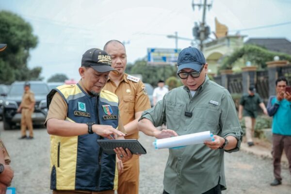 Ruas Strategis Menuju Tol Diperbaiki, Aktivitas Ekonomi Warga Diharapkan Meningkat