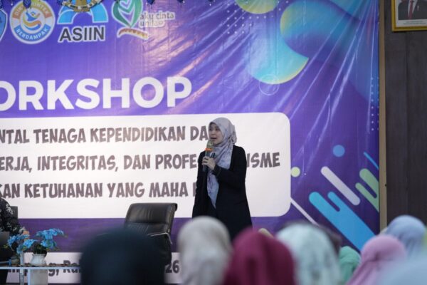 Unila Gelar Workshop Pembinaan Mental Tenaga Kependidikan di Fakultas Teknik