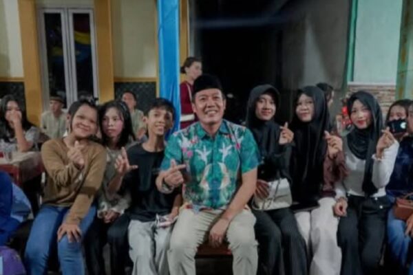 Bupati Dedi Irawan Hadiri Malam Kakiceran di Pekon Kuripan, Perkuat Silaturahmi dan Lestarikan Budaya