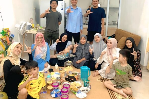 Dari Halal Bihalal ke Arisan, Kebersamaan Karyawan dan Mantan Tribun Kian Erat