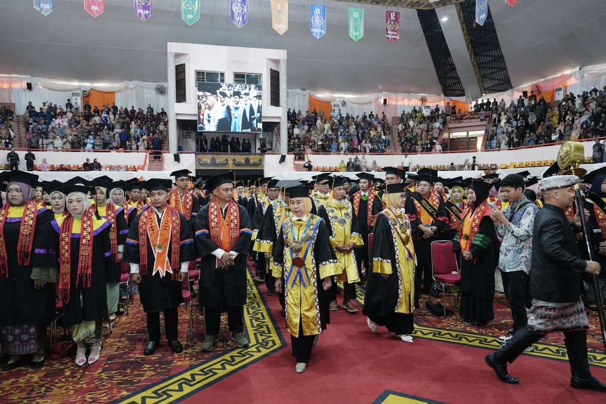 Unila Wisuda 674 Lulusan pada Periode V Tahun Akademik 2025/2026