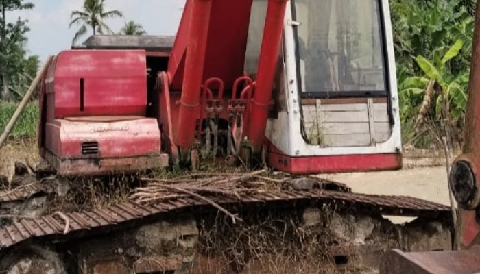 Potret Buruk Tata Kelola Bantuan, Ekskavator Kementan Jadi Besi Tua di Lampung Selatan