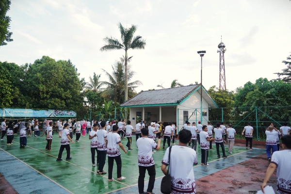 Raker UIN RIL Perkuat Sinergi Lewat Ibadah dan Aktivitas Kebugaran