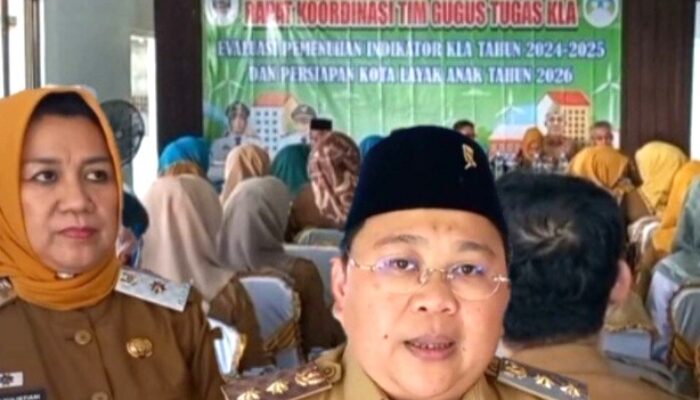 Wabup Irawan Topani Tekankan Sinergi Lintas Sektor dalam Rapat Gugus Tugas KLA Pesisir Barat