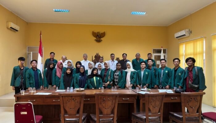 Dorong Kesadaran Keterbukaan Informasi, Fisipol UM Lampung Sambangi KI Lampung