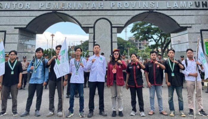 Mahasiswa Lampung Gelar Aksi Hari Buruh, Soroti PHK dan Upah Layak