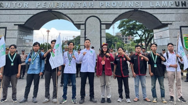 Mahasiswa Lampung Gelar Aksi Hari Buruh, Soroti PHK dan Upah Layak
