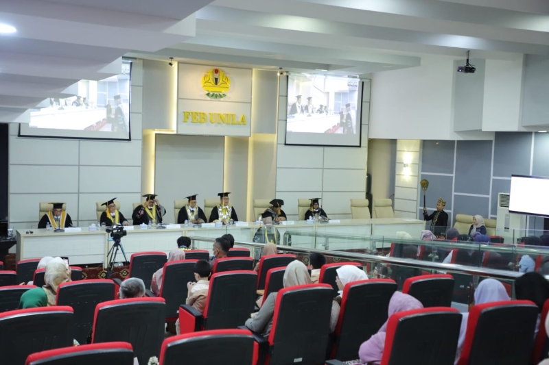 Maya Yusnita Tempuh Ujian Terbuka Doktor di FEB Unila