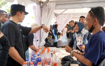 Bupati Egi Borong UMKM di Tengah Meriahnya IDS Sumatra 2026, Way Handak Expo Dipadati Pengunjung